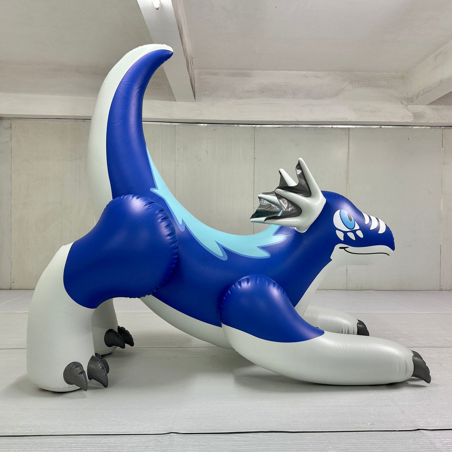 7‘ Long Blue Dragon