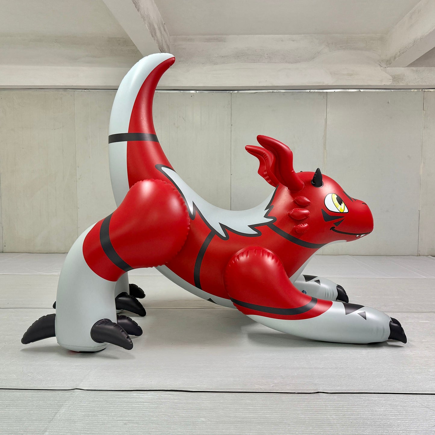 7‘ Long Red Dragon