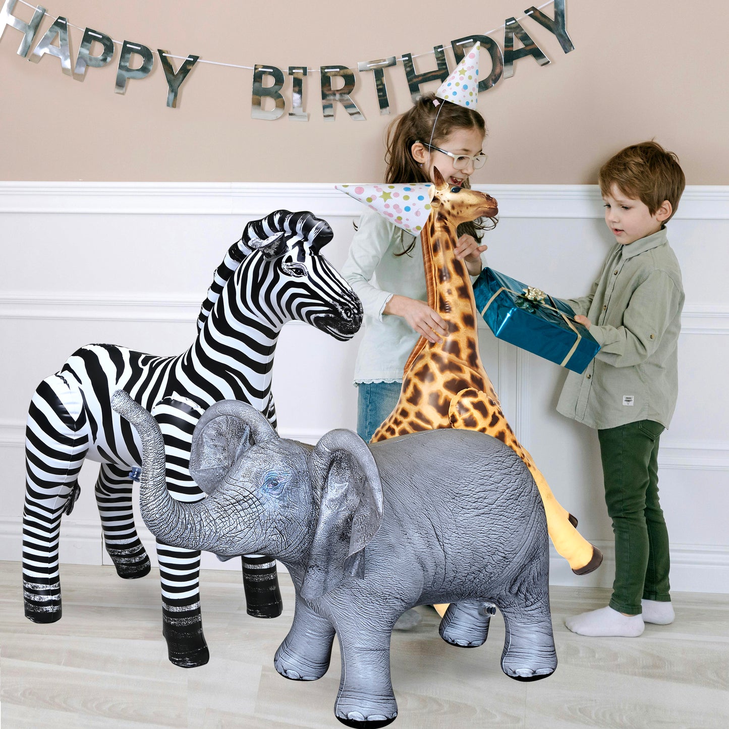 JC-GZE - Giraffe, Zebra, Elephant - decor