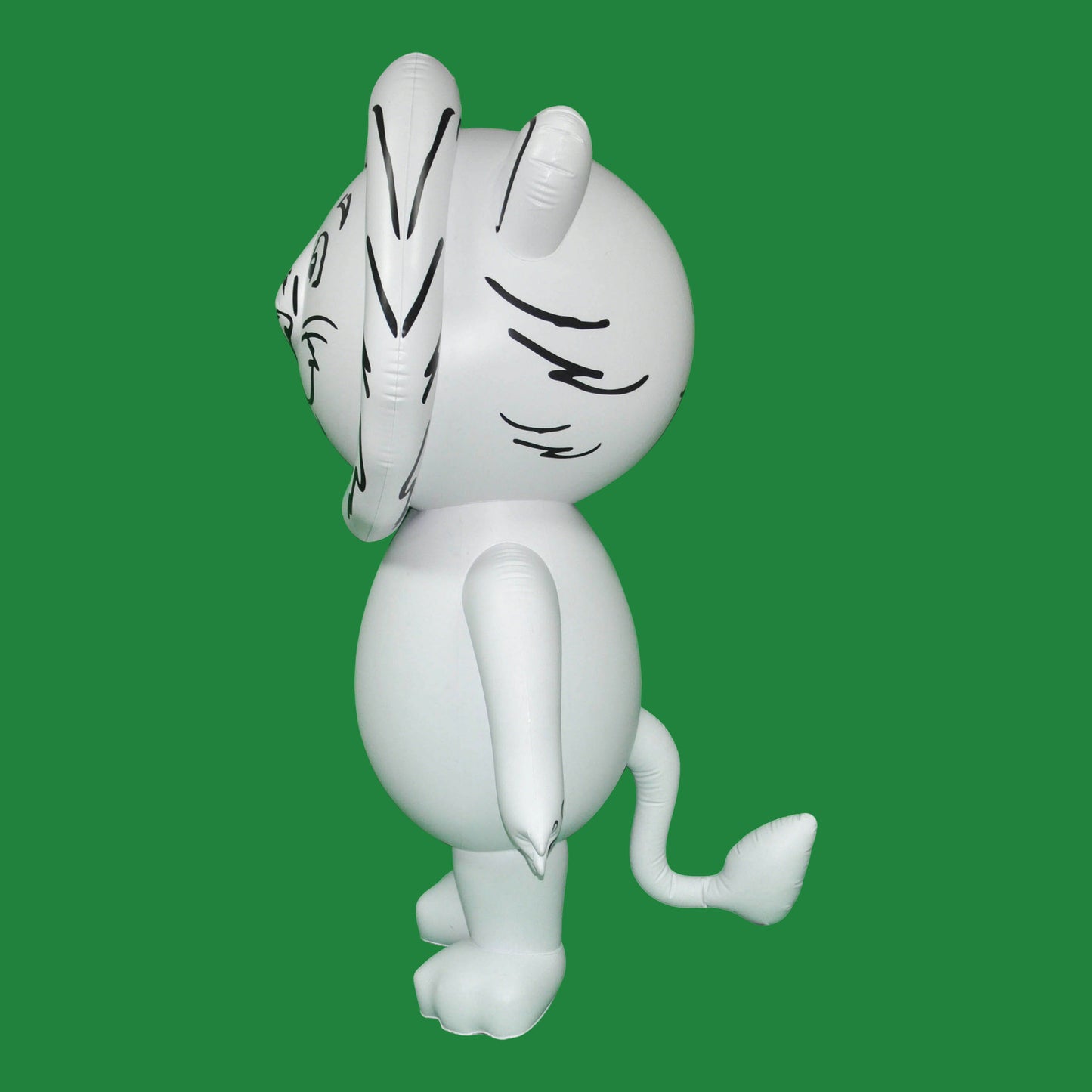 6'H Lion Character