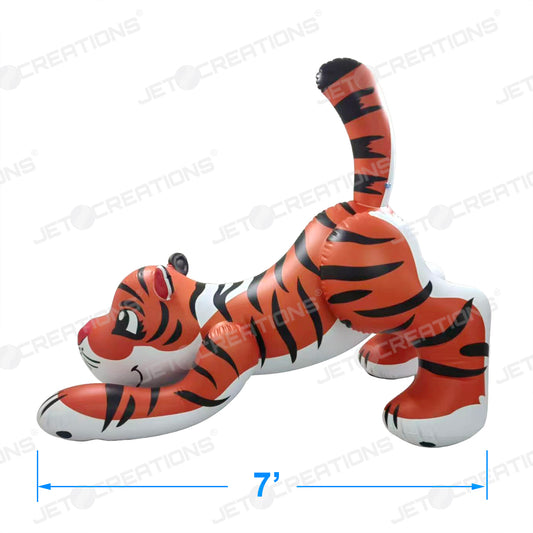 🐅 7’ Long Pouncing Tiger