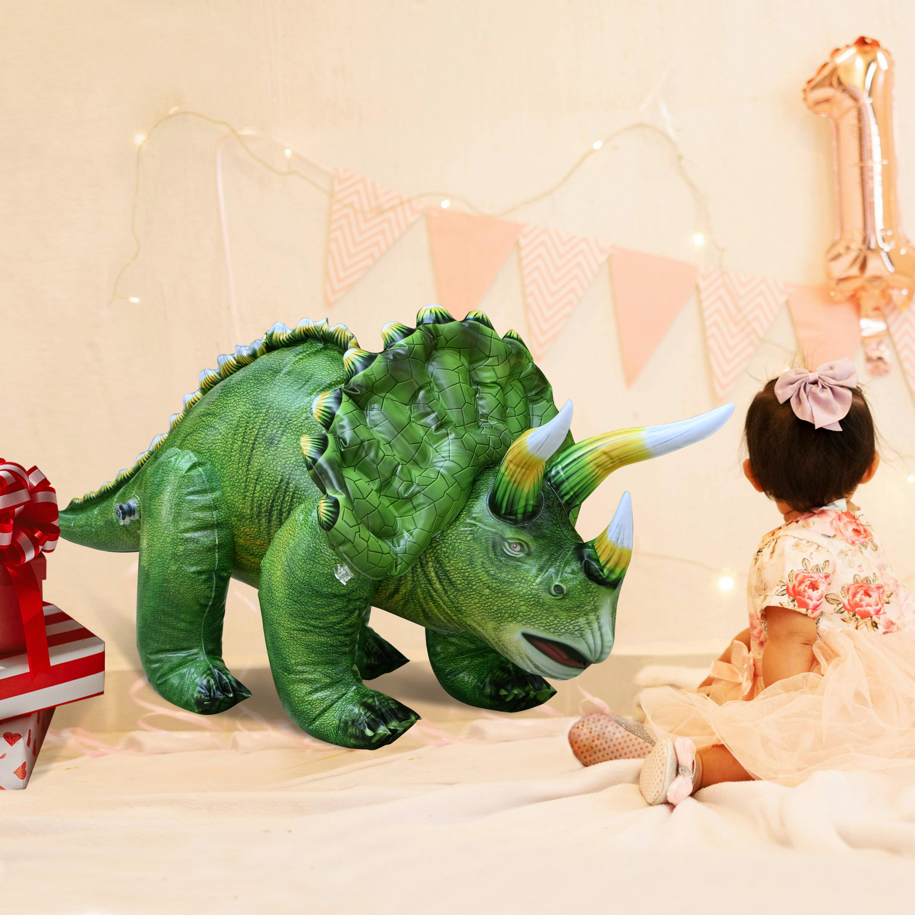 🦕 Triceratops : 43" Long